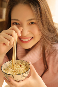 《漂亮的女邻居5在线观看